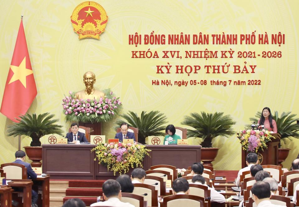 Đề nghị thống nhất một bộ sách giáo khoa dùng cho các cấp học